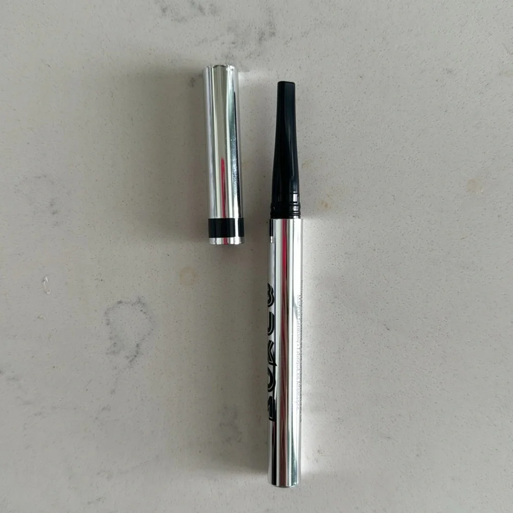 NEW Buxom Powerline Eyeliner